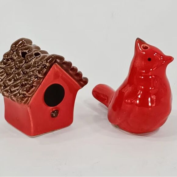 Salt Pepper Red Cardinal‎ Birdhouse Shakers Miniature Cardinal Birdhouse Ceramic - Picture 1 of 4